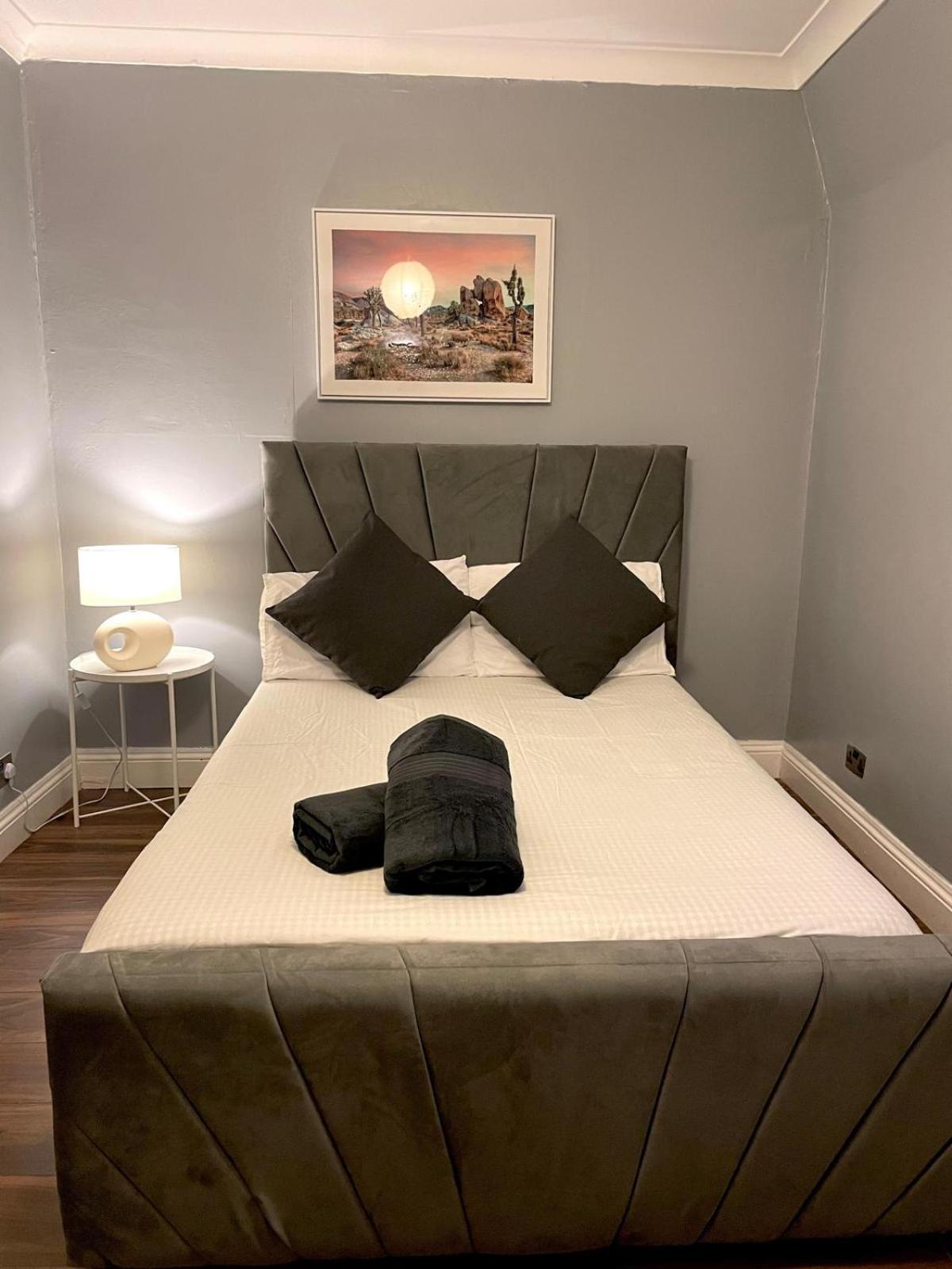 Cozy Corner Retreat Appartamento Londra